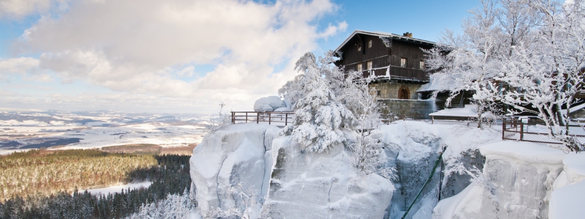 Shelter on Szczeliniec Mountain, Poland